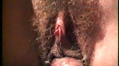 ผมสั้นสำส่อนตั้งข้อหาพวกสำหรับมือสมัครเล่น blowjobs วีดีโอ โป๊ ลาว และเจาะสองครั้ง