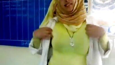 ภรรยา busty masturbates กระเจี๊ยวใหญ่ของผู้ซื่อสัตย์ต่อหน้าเว็บแคมที่รวมอยู่ วีดีโอ ค ลิบ โป้