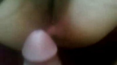 handjob ส่วนตัวของนักเรียนชาวสเปนและแฟนของเธอ Pablo. ดู วีดีโอ คลิป โป๊